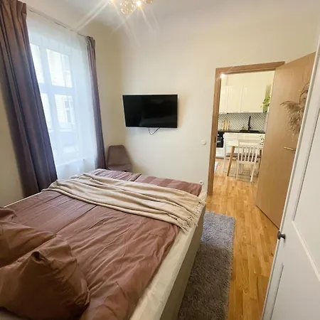 شقة Cozy Little In The Heart Of *