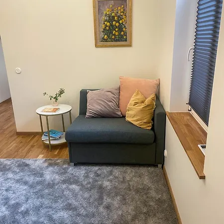 Cozy Little In The Heart Of شقة
