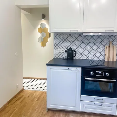 Cozy Little In The Heart Of شقة بارنو